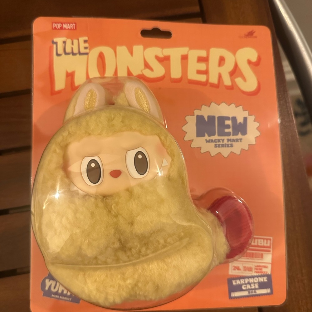 Labubu Shrimp Earphone Case